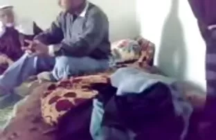 XXX 21naturais este chuveiro está a ferver eu quero assistir vídeo de pornô