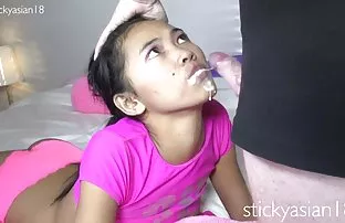 XXX Sexo anal vintage com a filme pornô pesado jovem mãe.