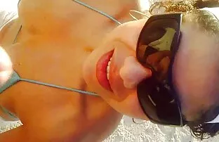XXX Casal perverso a meter-se com quero ver o vídeo de pornô algemas