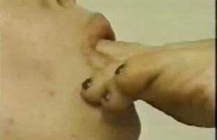 XXX Meu Hobby Sujo - xvideos em desenho animado June Preston fode nas escadas