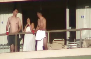 XXX TmwVRnet-pequena vídeo grátis pornô selfie Adolescente De Joelhos